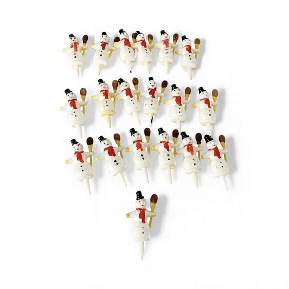 Vintage MCM Walbead plastic Snowman Cake Toppers Cupcake Picks Lot of 19 Winter - Picture 1 of 8